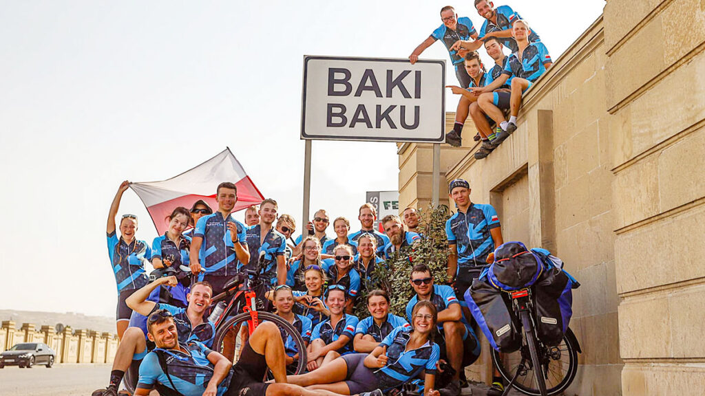 Wyprawa rowerowa z polski do azerbejdzanu piechurzy ruszaja do afryki kat