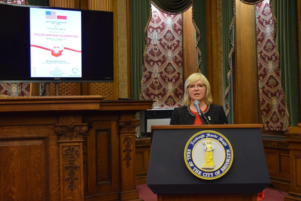 Wyroznienia z okazji miesiaca dziedzictwa polskiego w nowym jorku kat 20