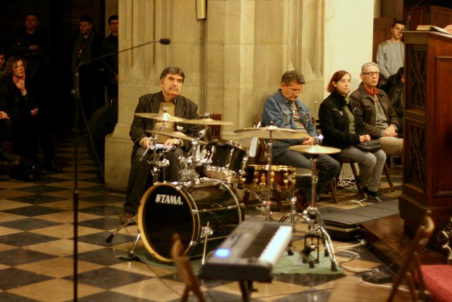 Zaduszki jazzowe 2013 r i msza jazzowa w krakowie dedykowane jaroslawowi smietanie kat 15