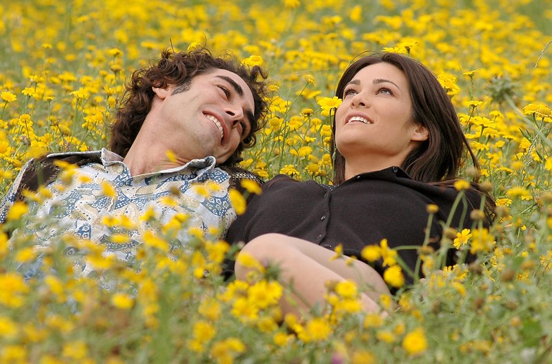 Zawila intryga w mrocznym filmie sensacyjnym kat 18