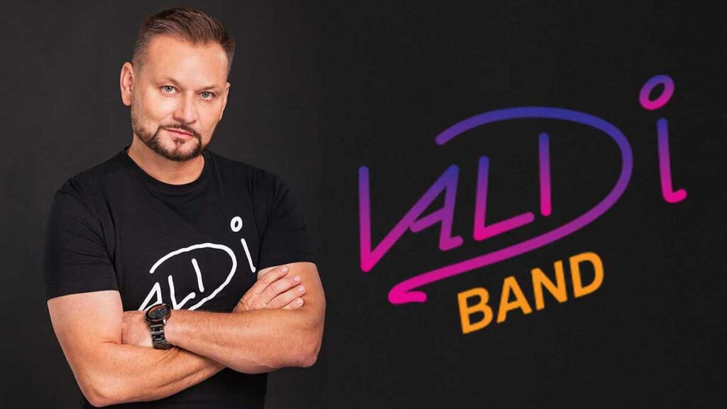 Znany wokalista disco polo po 20 latach wraca na scene kat