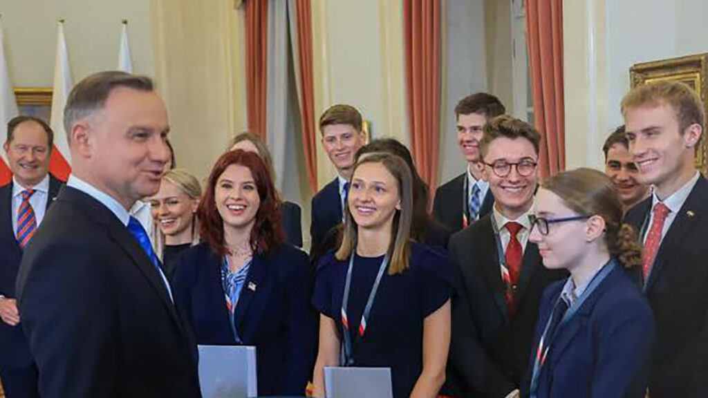 Zwyciescy 2024 programu stypendialnego psfcu pod patronatem prezydenta rp kat