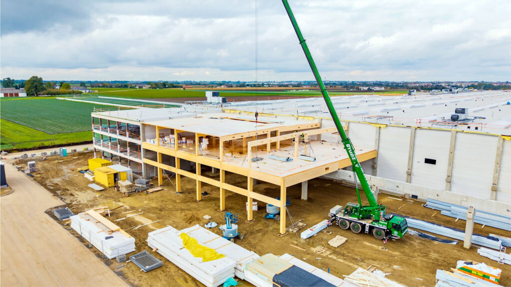 Najwiekszy w polsce biurowiec z drewna clt to czesc supernowoczesnej inwestycji kat