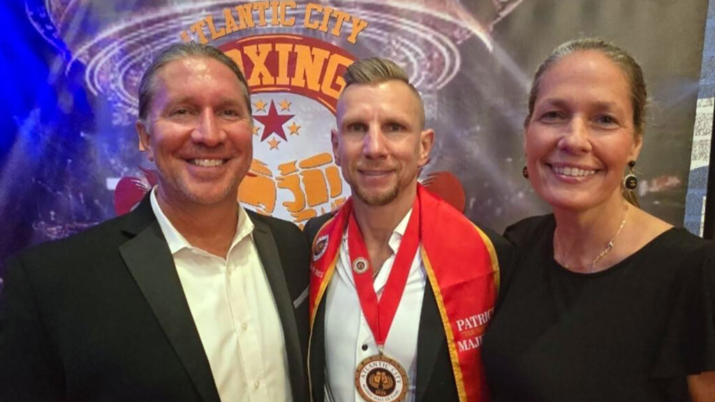 Patrick the machine majewski bokser z chicago trafil do prestizowej boxing hall of fame kat