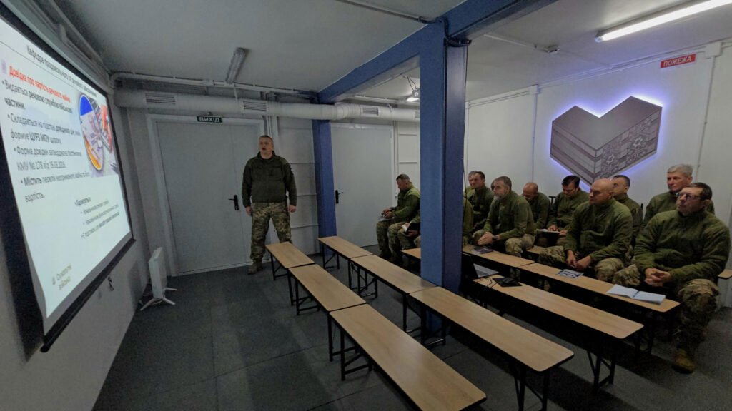 Pierwsze podziemne centrum szkolenia wojskowego powstalo w ukrainie kat