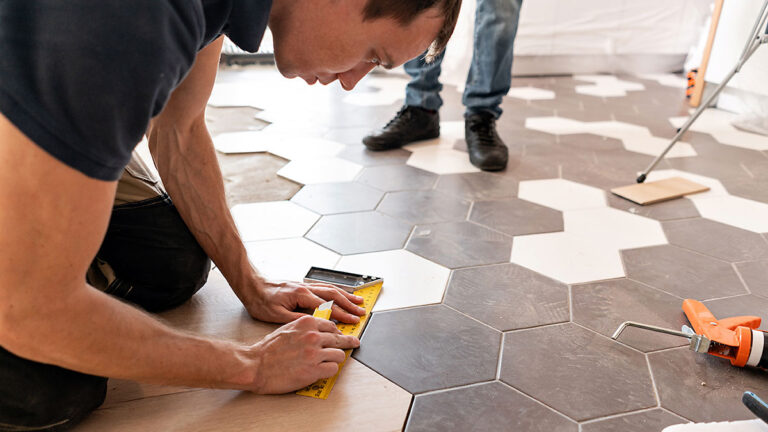 Polski stolarz z js wood flooring w nowym jorku na kladzenie i odnawianie podlogi bezplatna wycena pracy kat