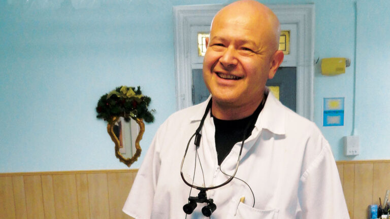 Protetyka i leczenie zebow na greenpoincie polski dentysta w nowym jorku bronislaw lemaitre kat