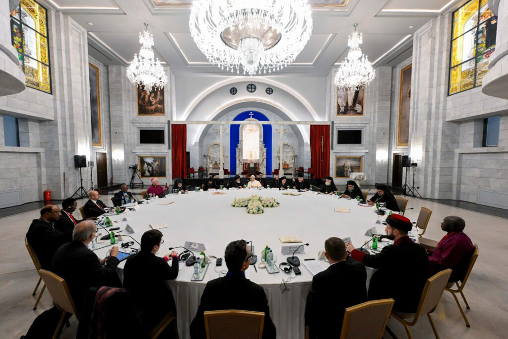 Round table Body