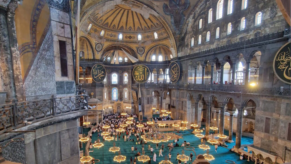 Turkey head pope visit