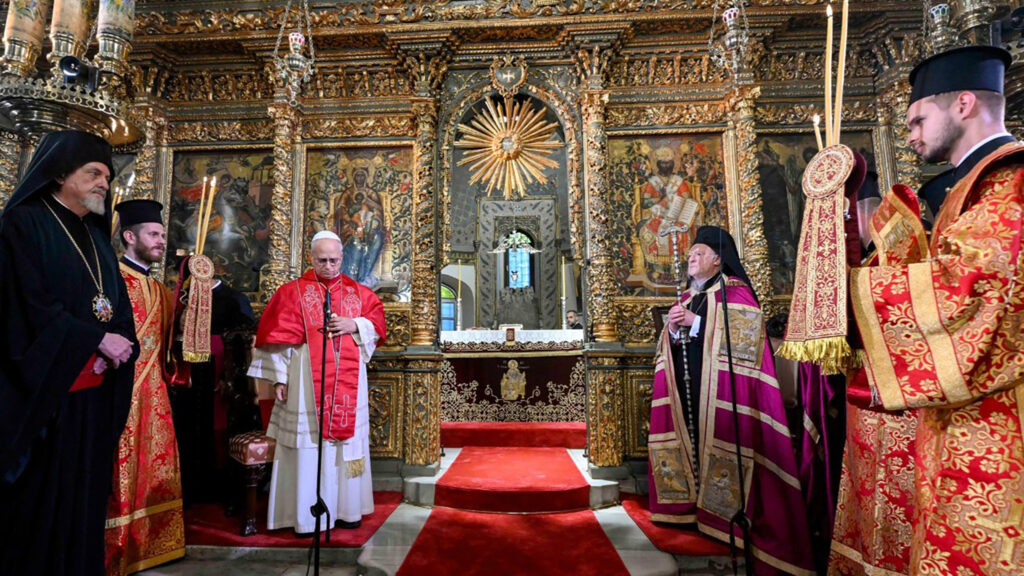 Unity pope head