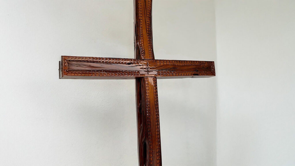 Canada cross vatican head