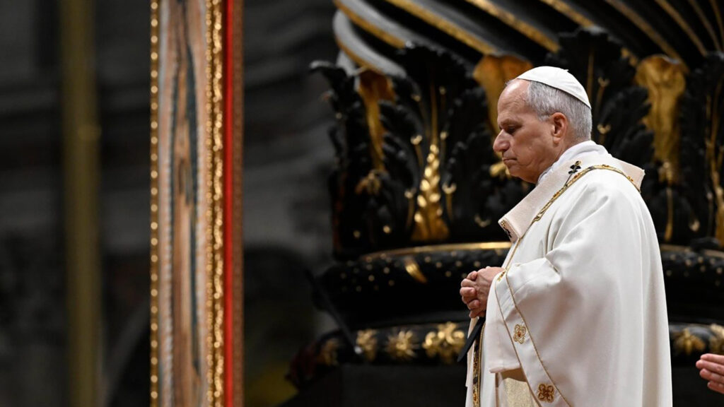 Pope guad head