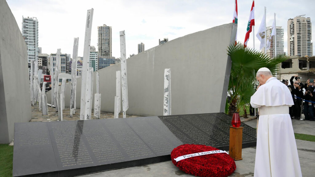 Pope memorial beirut