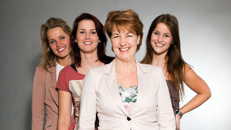 Elite gyn head