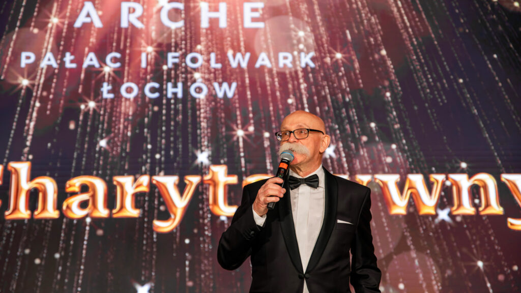 Arche anniversary head