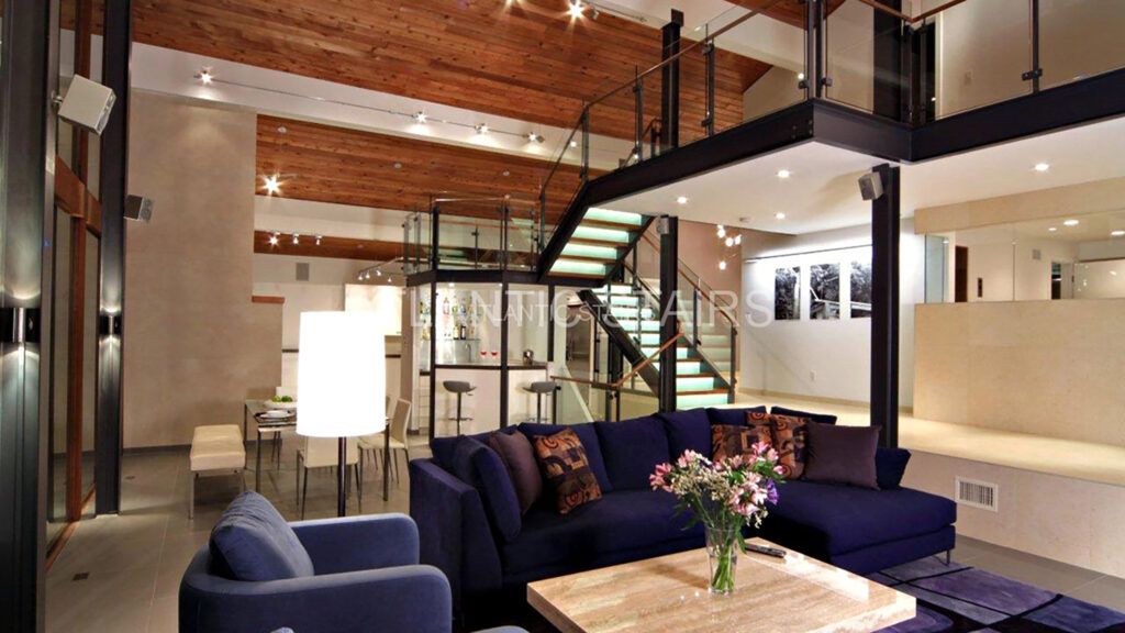 Atlantic stairs head