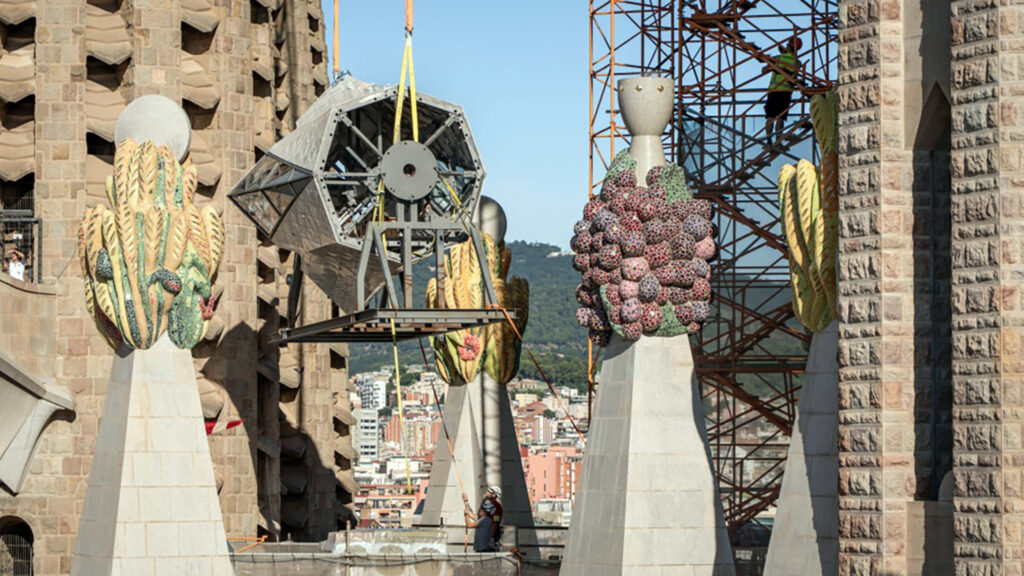 Building panels body