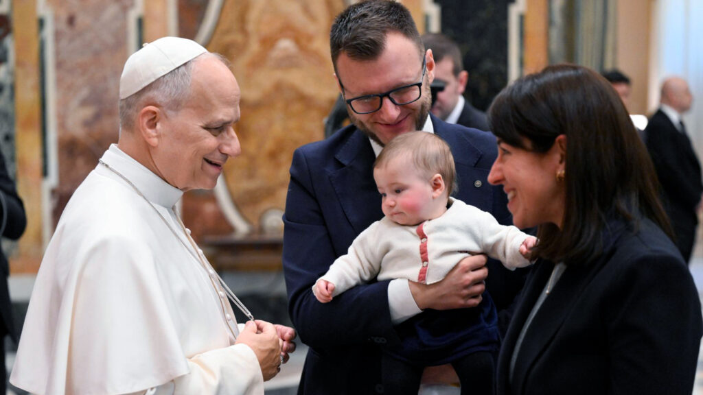 Pope families head