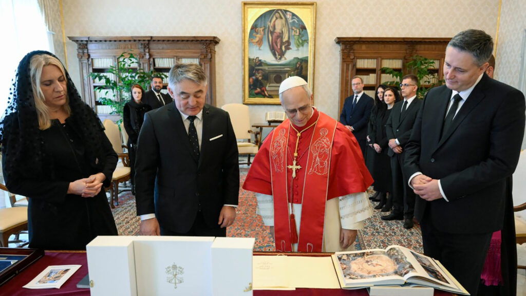 Bosnia head vatican