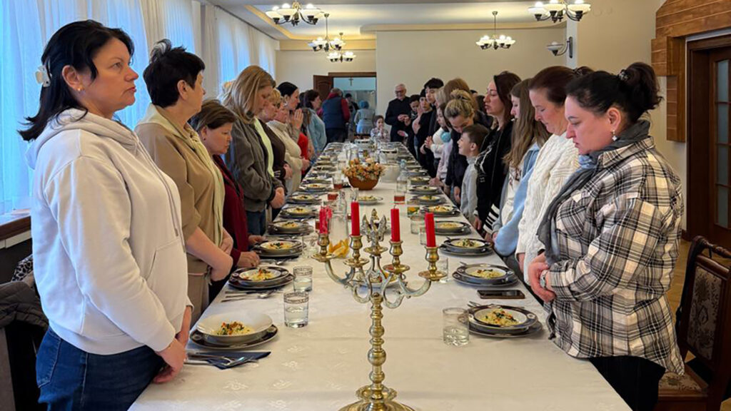 Prayer ukr widows body