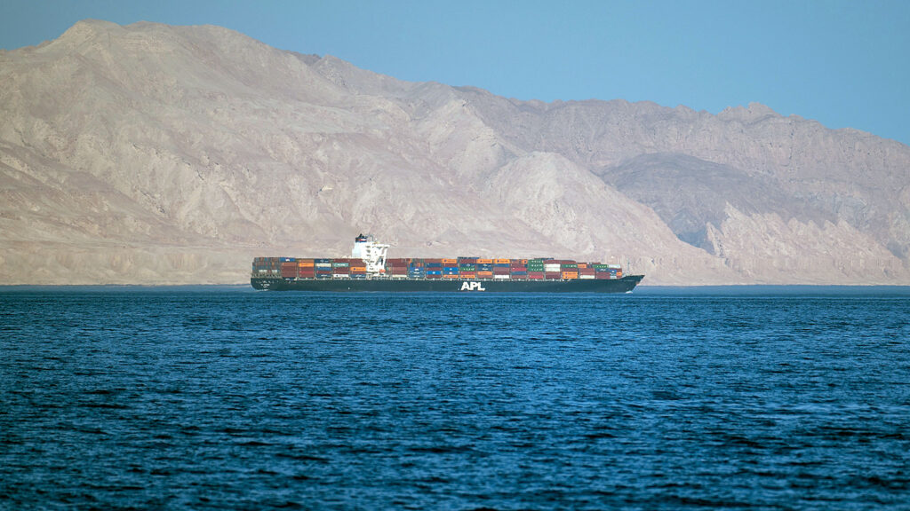 Bukha, OMAN Iranian coastline near the Strait of Hormuz Photo by celt.sarmat.gmail.com