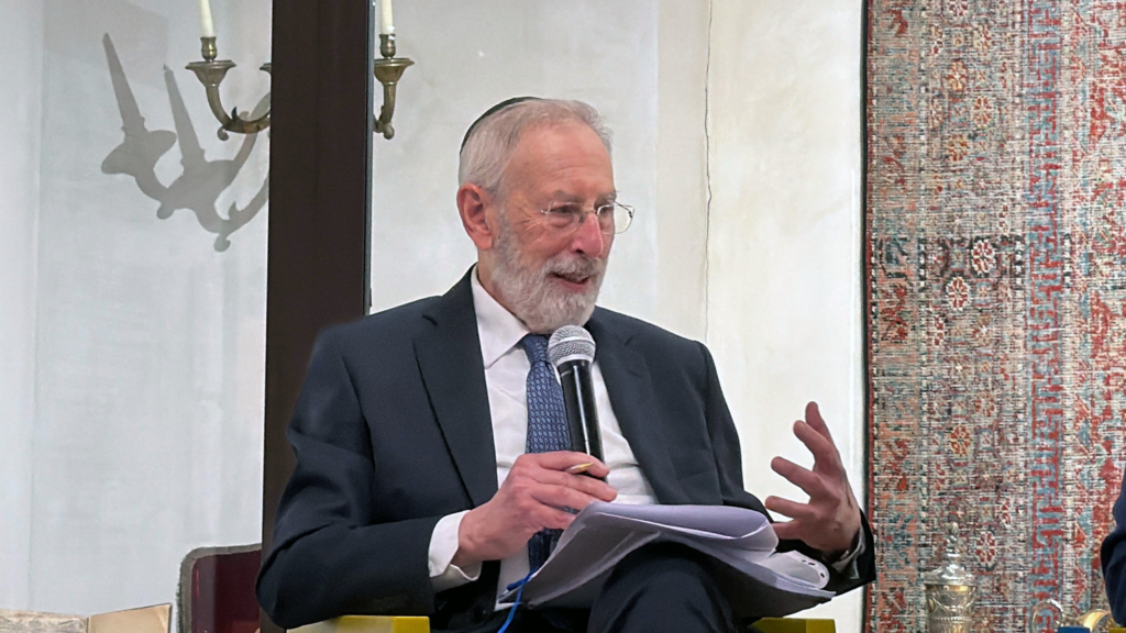 Pope paul visit synagogue head