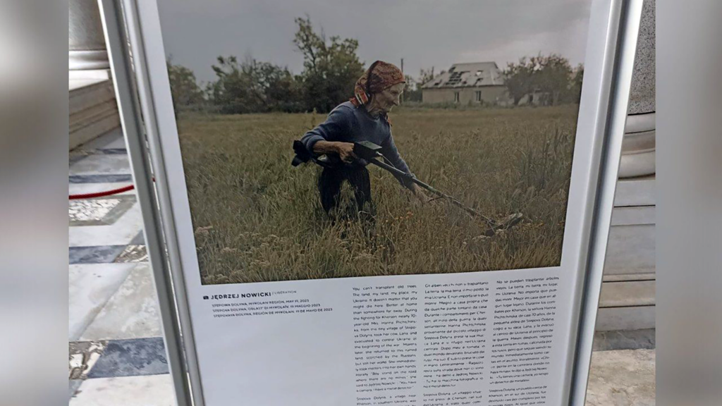 War photos vatican body