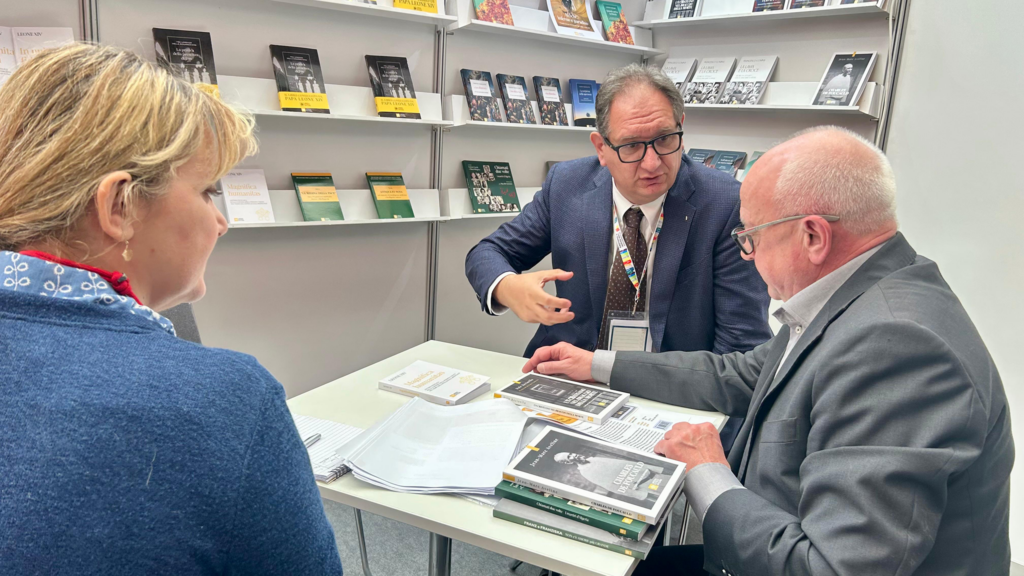 Libreria Editrice Vaticana 03 body