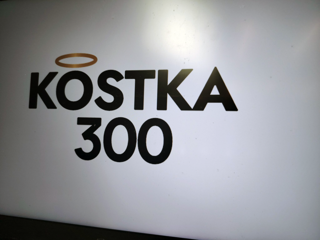 Kostka 300 body