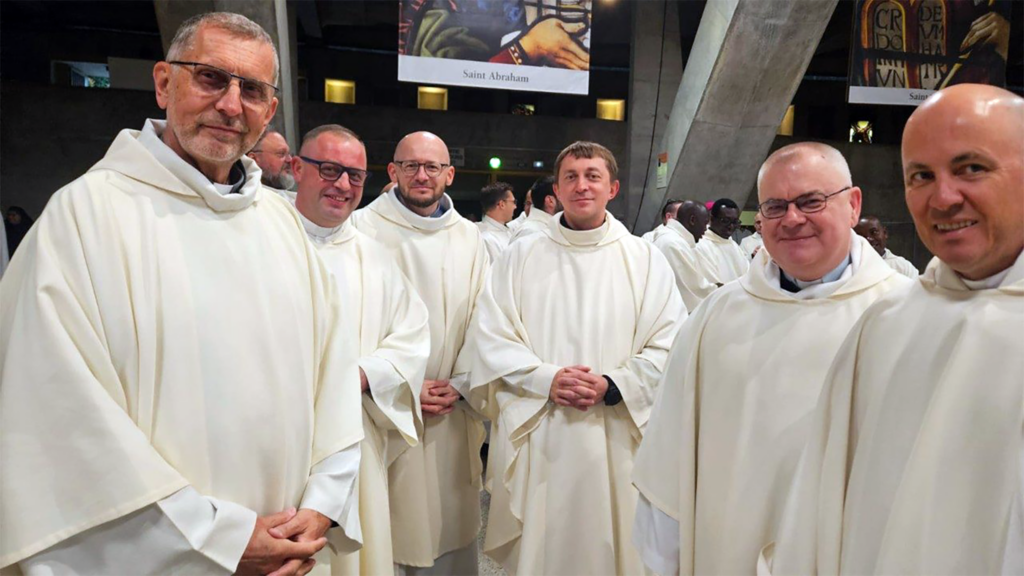 Lourdes pilgrimage body
