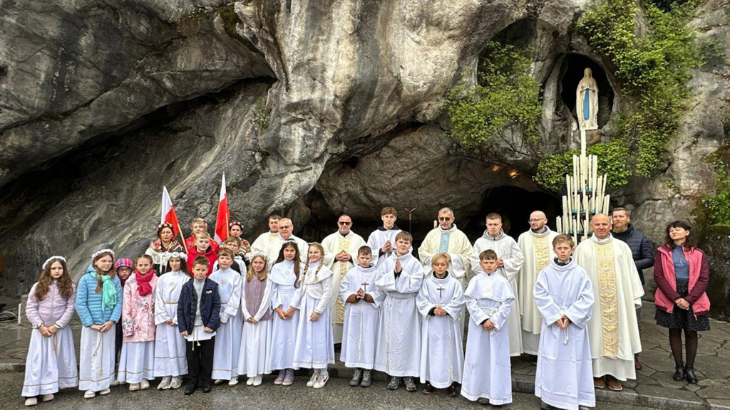 Lourdes pilgrimage body