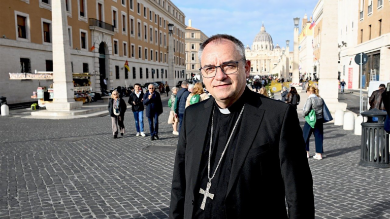 May 2 vatican polonia swiata