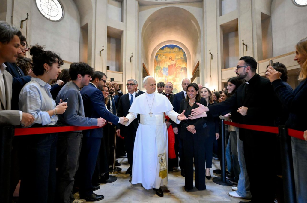 Pope la Sapienza body