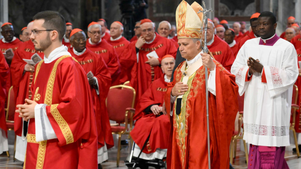 Pope leo 3 cardinals head