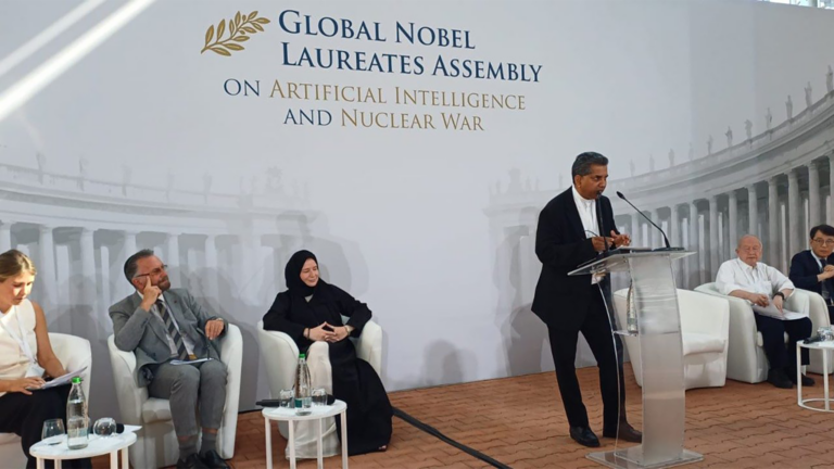 Ai nuclear war summit head