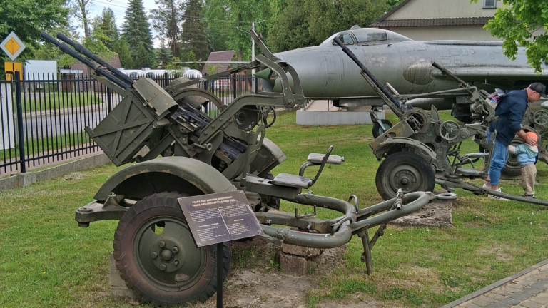 Polish artillery head