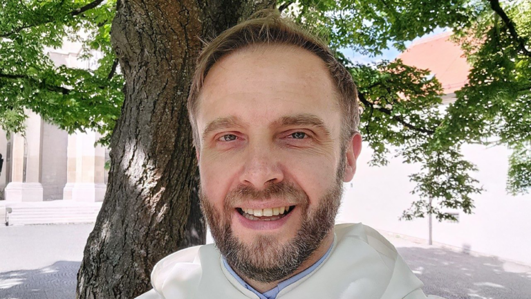 Polish help ukraine trinitarians