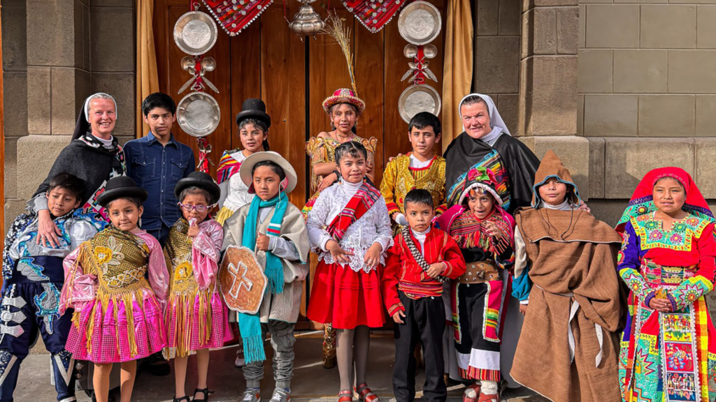 Bolivia sisters children