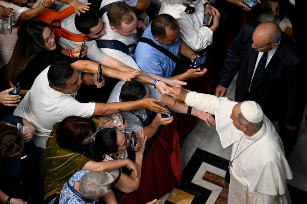 Poles pope gora body