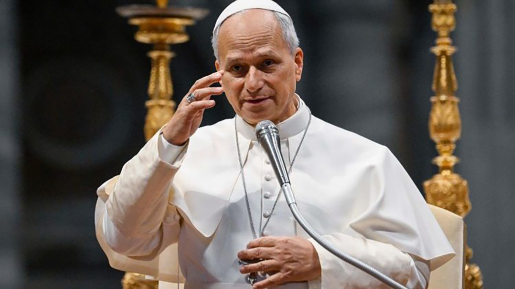 Pope leo bus tragedy head