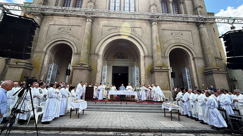 Pope uruguay visit
