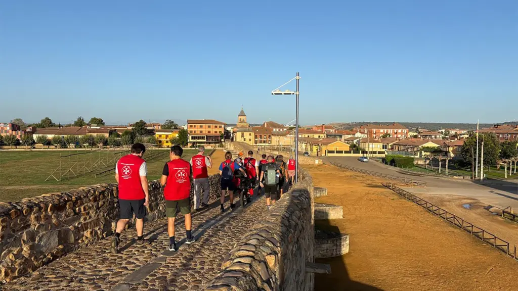 Pl volunteers camino b