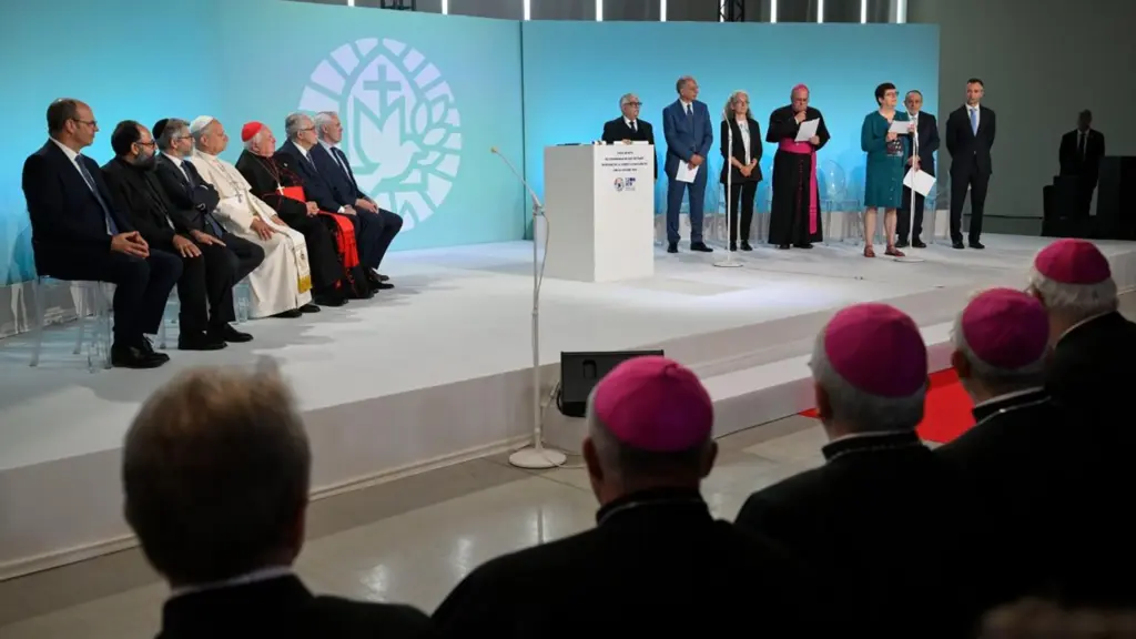 Pope religious leaders head