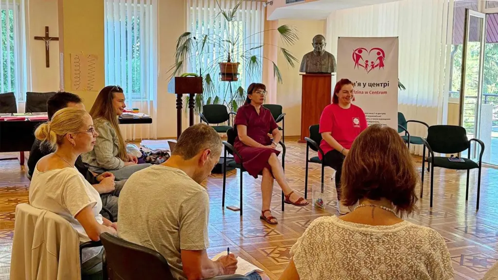 Caritas polska ukr aid body1