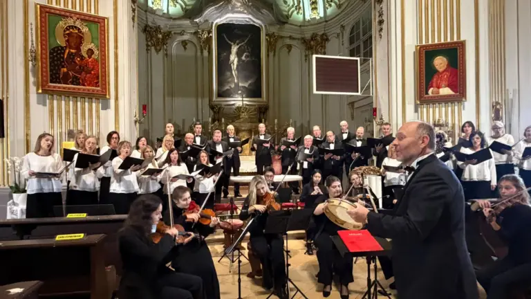 Choir head vatican gaudette