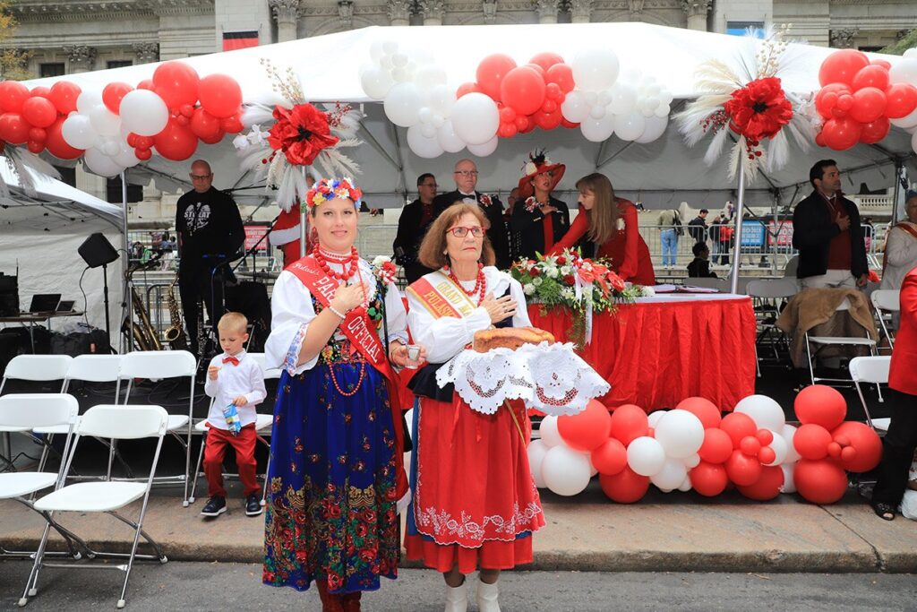 89. Parada Pułaskiego w Nowym Jorku – polonez, Główny Marszałek i służby mundurowe