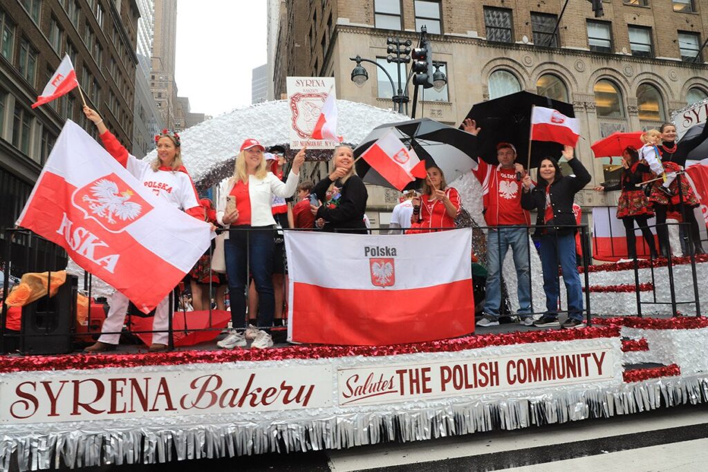 89. Parada Pułaskiego w Nowym Jorku – weterani, harcerze i polonijne firmy