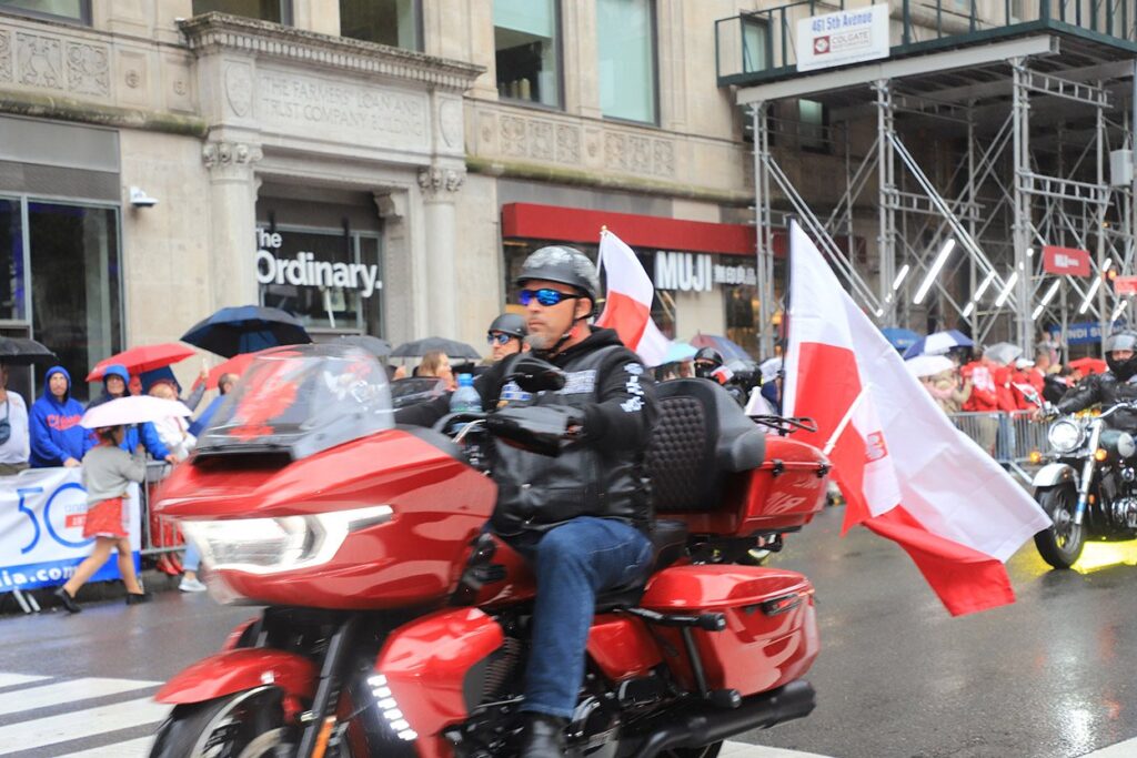 89. Parada Pułaskiego w Nowym Jorku – weterani, harcerze i polonijne firmy