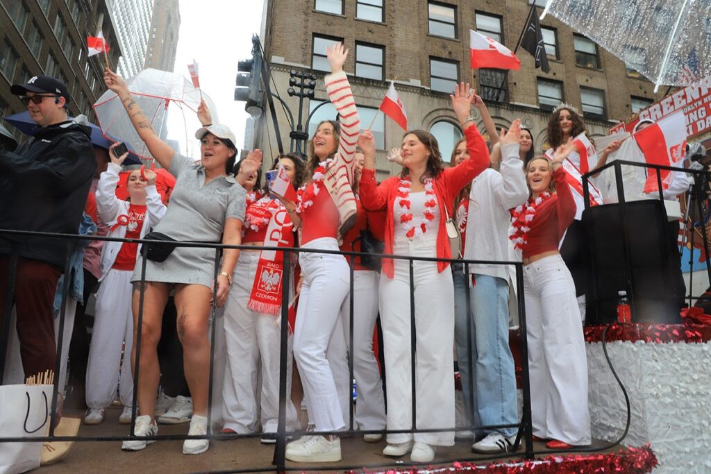 89. Parada Pułaskiego w Nowym Jorku – parafie, szkoły i Greenpoint