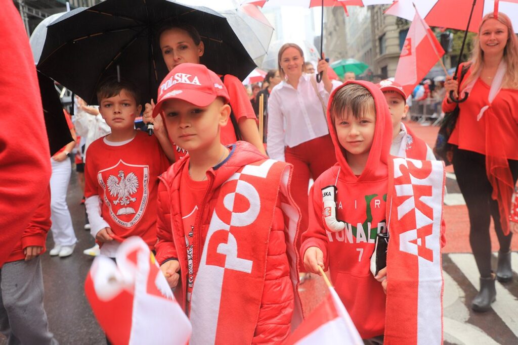 89. Parada Pułaskiego w Nowym Jorku – parafie, szkoły i Greenpoint